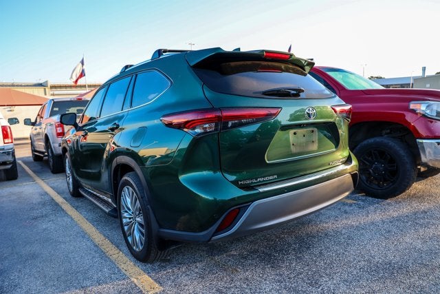 2025 Toyota HIGHLANDER Platinum