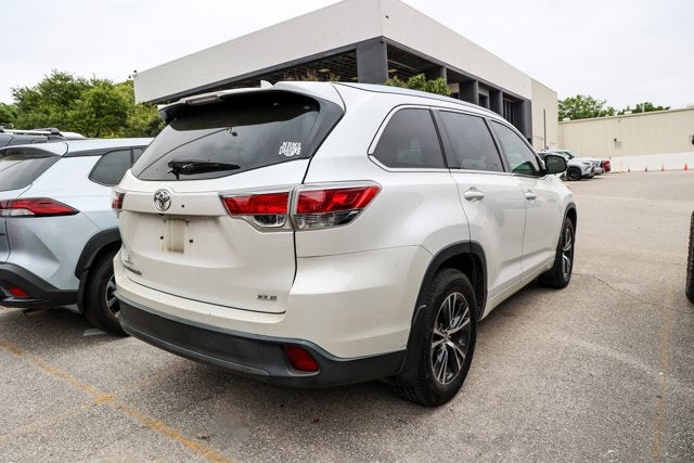 2016 Toyota Highlander XLE