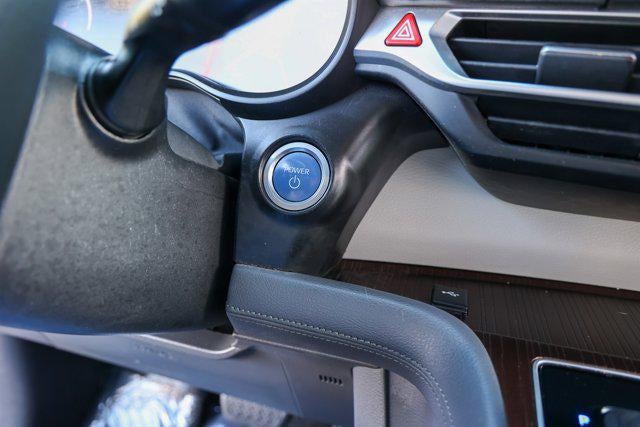 2021 Toyota SIENNA LE LE