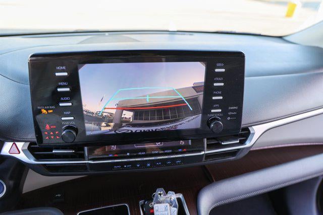 2021 Toyota SIENNA LE LE