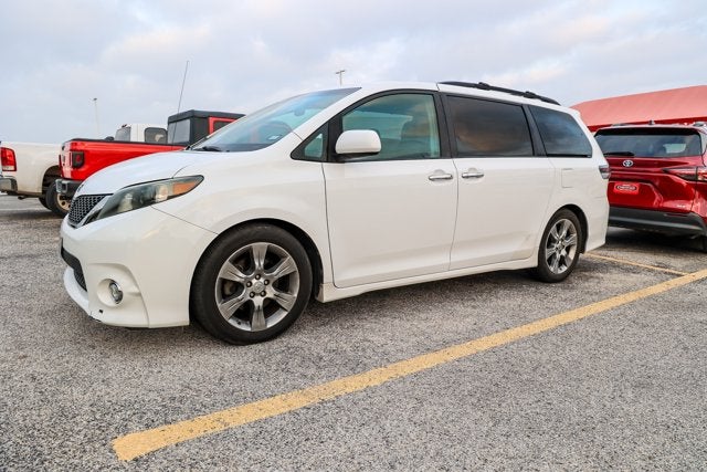 2014 Toyota Sienna SE