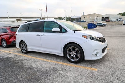 2014 Toyota Sienna SE