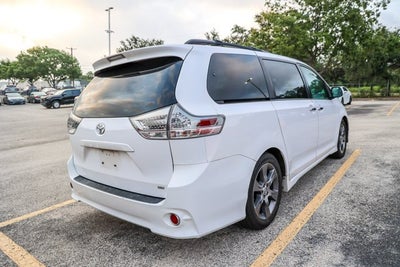 2014 Toyota Sienna SE