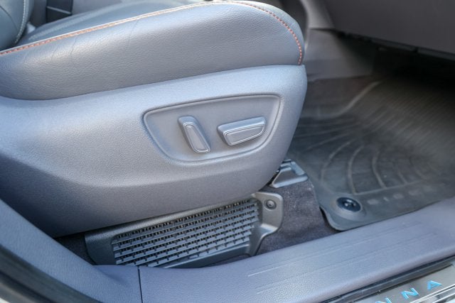 2021 Toyota Sienna XSE