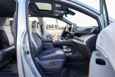 2021 Toyota Sienna XSE