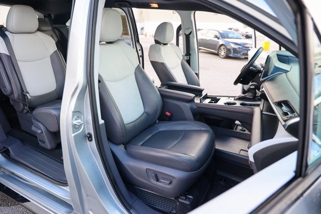 2021 Toyota Sienna XSE