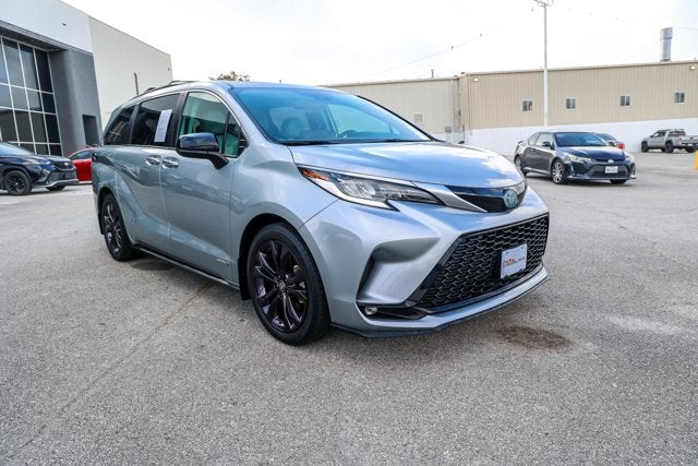 2021 Toyota Sienna XSE