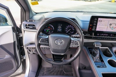 2021 Toyota Sienna XSE