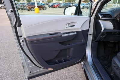 2021 Toyota Sienna XSE