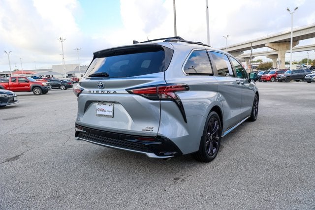 2021 Toyota Sienna XSE