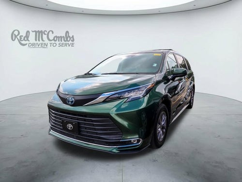 2021 Toyota Sienna XLE