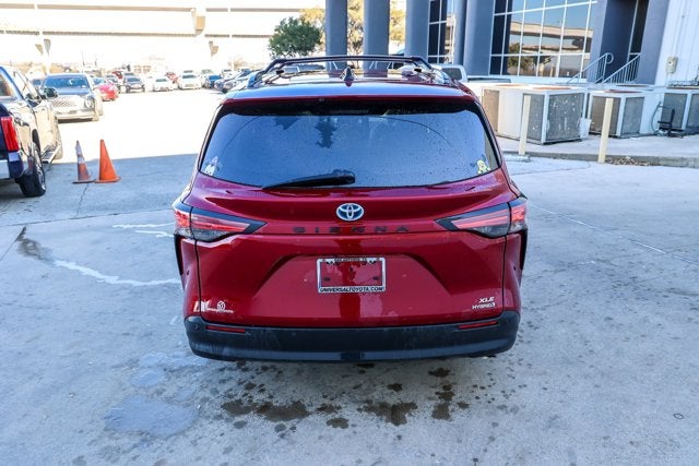 2022 Toyota SIENNA XLE XLE