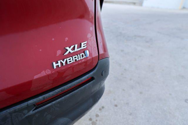 2022 Toyota SIENNA XLE XLE