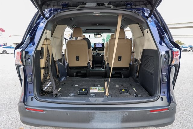 2024 Toyota Sienna XLE