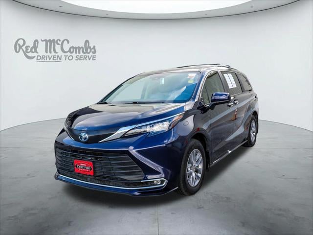 2024 Toyota Sienna XLE