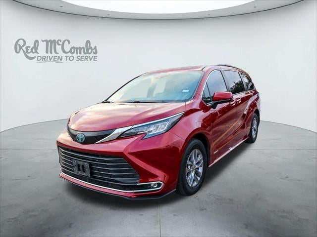 2021 Toyota Sienna XLE