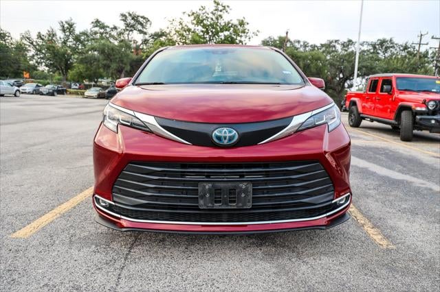 2021 Toyota Sienna XLE