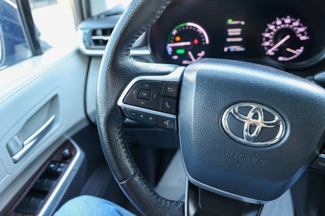 2022 Toyota Sienna XLE