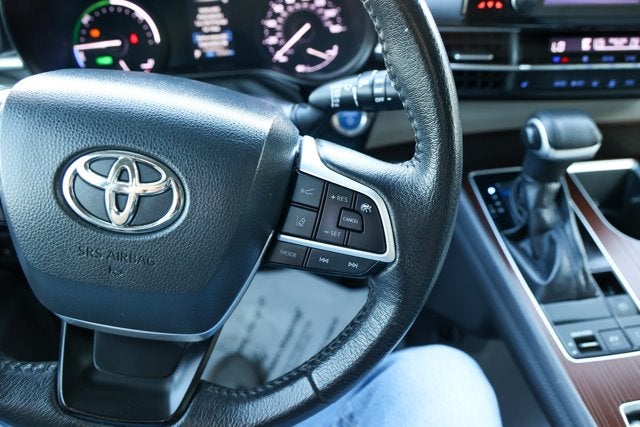 2022 Toyota Sienna XLE
