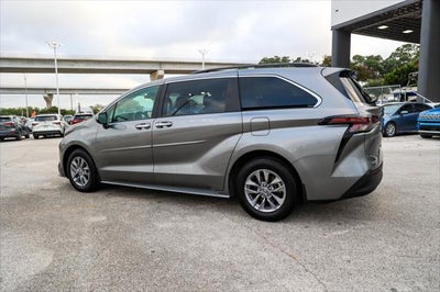 2026 Toyota Sienna XLE