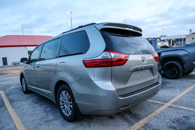 2017 Toyota Sienna Limited