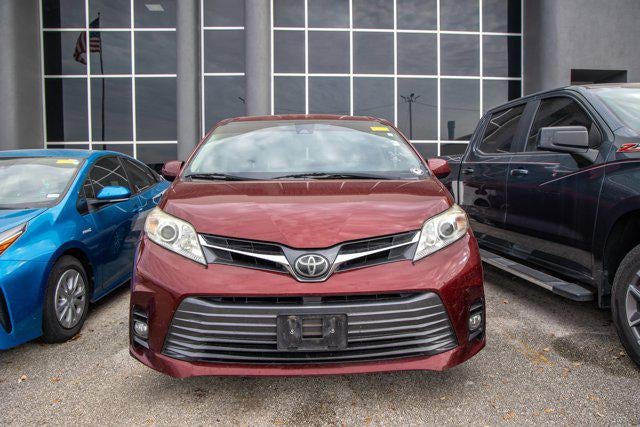2018 Toyota SIENNA XLE PREM Limited