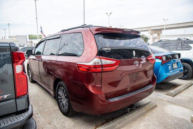 2018 Toyota SIENNA XLE PREM Limited