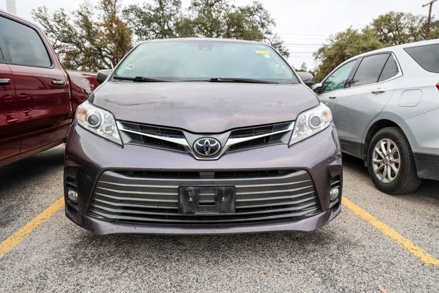 2019 Toyota SIENNA XLE 3.5L Limited