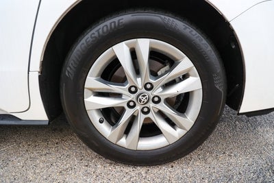 2023 Toyota SIENNA LIMITED Limited