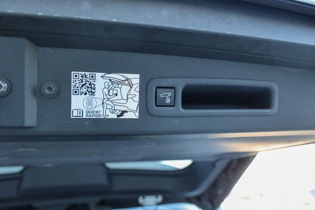 2023 Toyota SIENNA LIMITED Limited