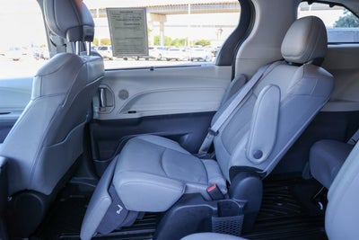 2023 Toyota SIENNA LIMITED Limited