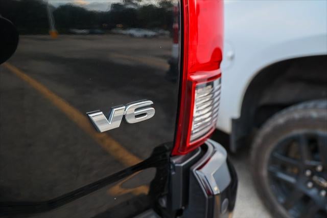 2018 Toyota TACOMA 4WD DCAB SR