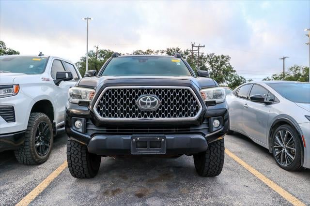 2018 Toyota TACOMA 4WD DCAB SR