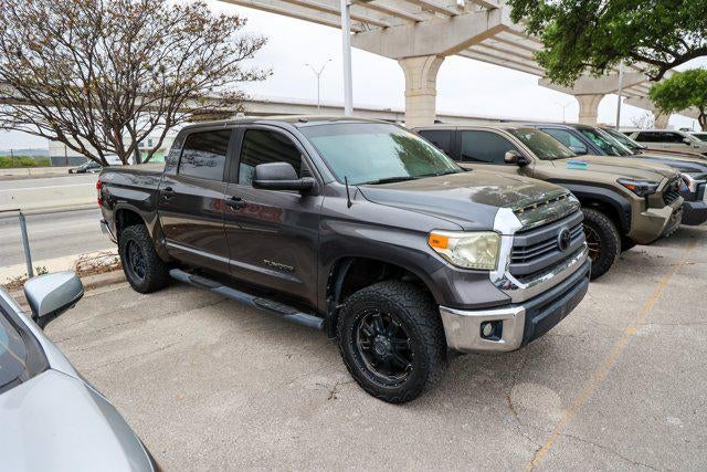 2014 Toyota TUNDRA 4X2 SR5