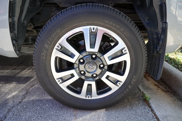2020 Toyota TUNDRA 4X2 SR5
