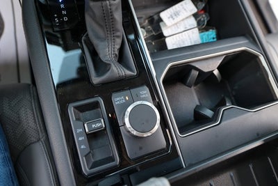 2024 Toyota TUNDRA 4X4 Limited