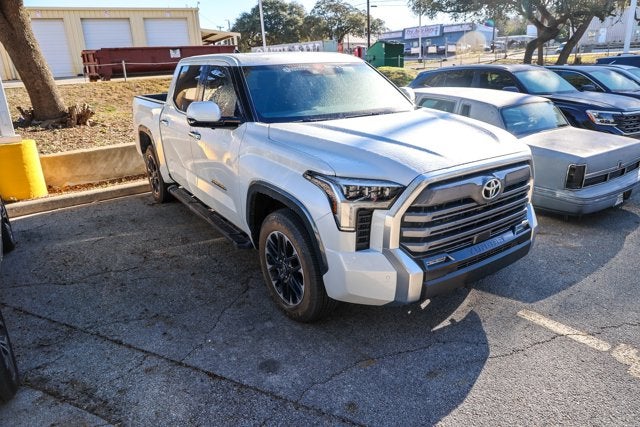 2025 Toyota TUNDRA 4X4 Limited