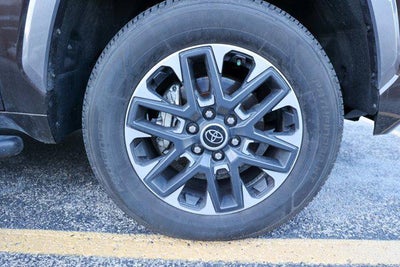 2022 Toyota TUNDRA 4X4 Limited