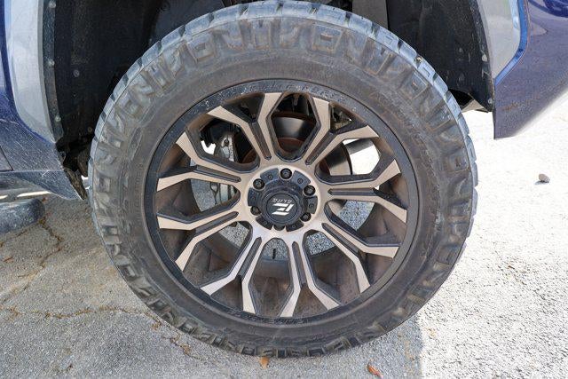 2023 Toyota TUNDRA 4X4 Limited