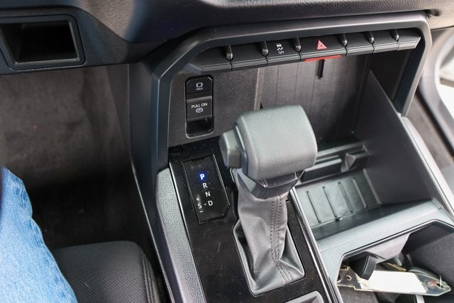 2024 Toyota TUNDRA 4X2 SR