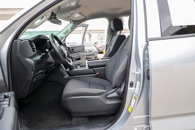 2024 Toyota TUNDRA 4X2 SR