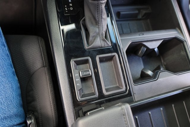 2026 Toyota TUNDRA 4X4 SR