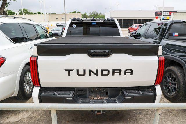 2022 Toyota TUNDRA 4X2 SR5