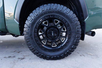 2022 Toyota TUNDRA 4X2 SR5