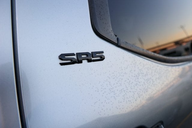 2022 Toyota TUNDRA 4X2 SR5