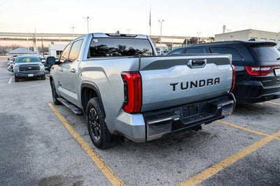 2022 Toyota TUNDRA 4X2 SR5