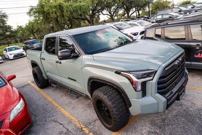 2024 Toyota TUNDRA 4X2 SR5