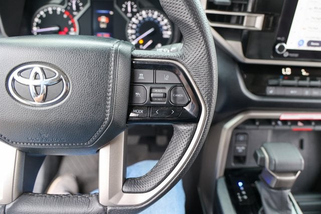 2024 Toyota TUNDRA 4X2 SR5