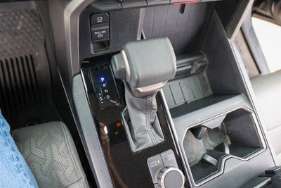 2024 Toyota TUNDRA 4X2 SR5