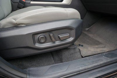 2024 Toyota TUNDRA 4X2 SR5